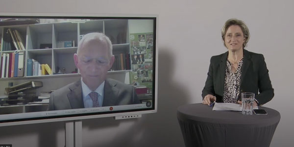  Im Dialog mit Wolfgang Schäuble - Bundestagspräsident